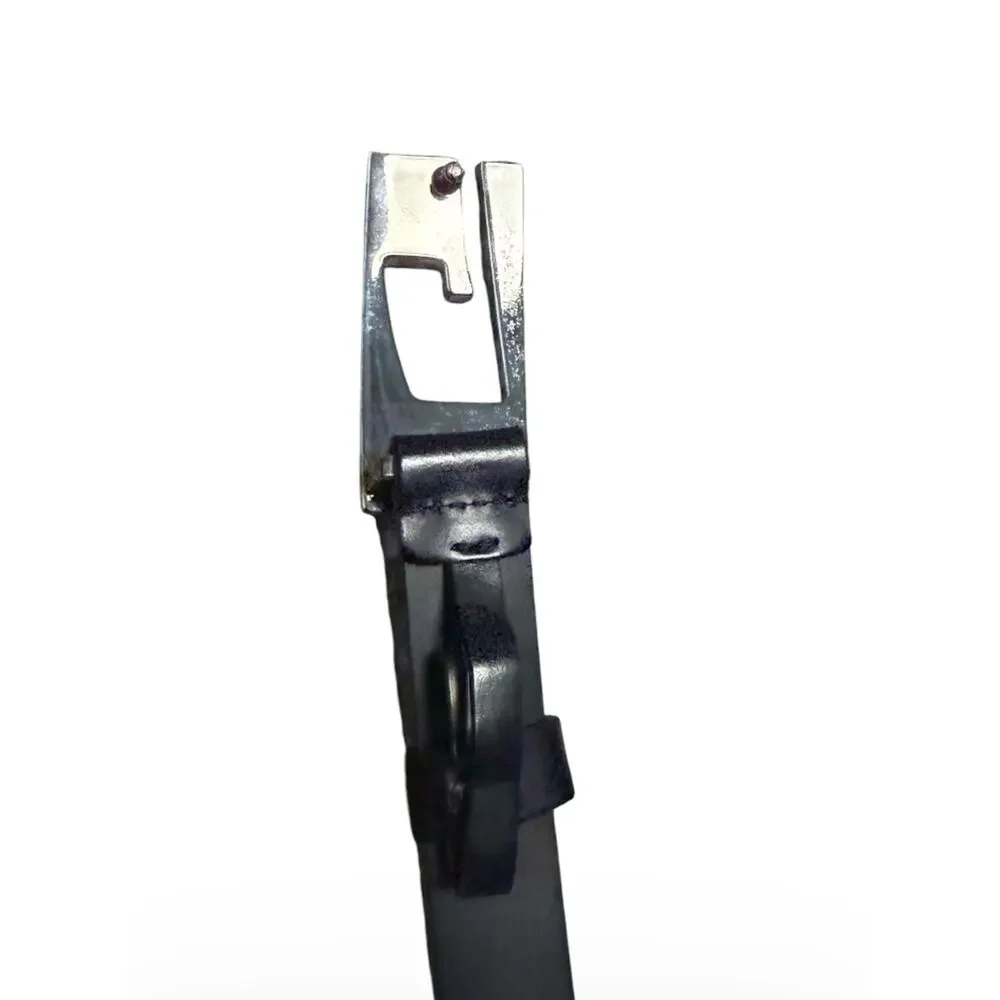Vintage Tom Ford Gucci Black Leather Belt with Silver G Logo Buckle 80